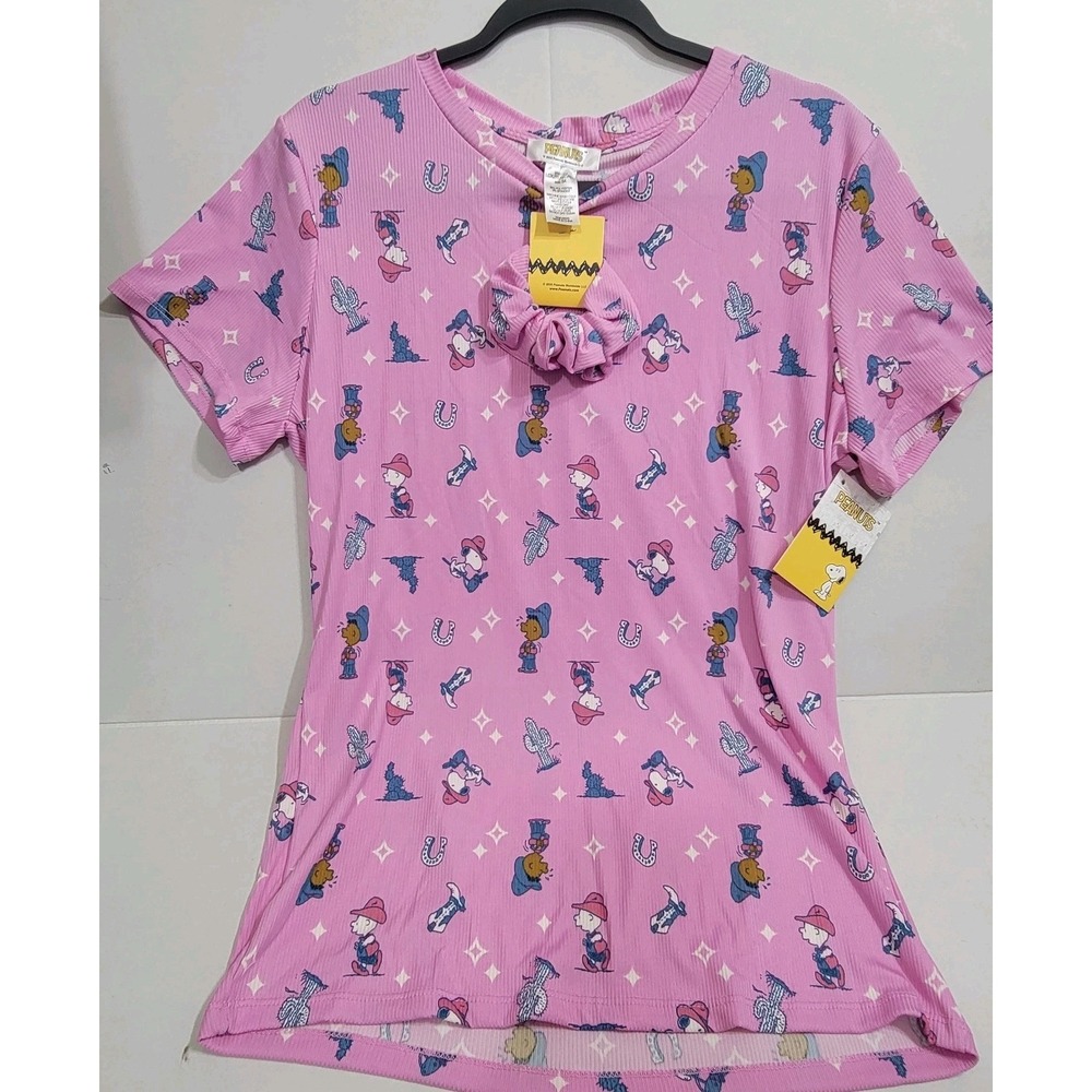 PEANUTS‎ Rodeo SNOOPY Cowboy AOP Pink Ribbed SHIRT JUNIORS 3X Fitted & Hair Tie